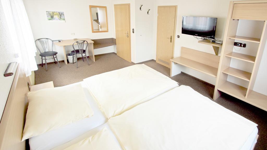 Hotel Victoria Weil am Rhein Bagian luar foto